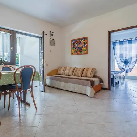 2 Bedroom Beautiful In