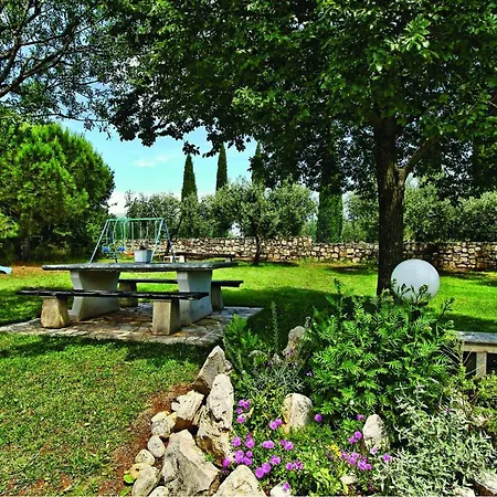 2 Bedroom Beautiful In * Savudrija